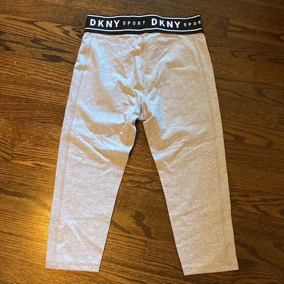 NWT DKNY Sport x NFL Small Capri Leggings Elastic Waist - Picture 3 of 5